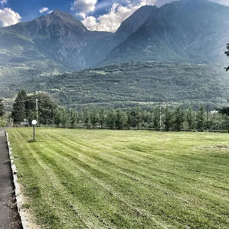 La Casina Di Oscar Ad Ao V Combe Vda 0014 E 00i6 Quart