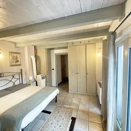 Appartamento La Casina Di Oscar Ad Ao V Combe Vda 0014 E 00i6