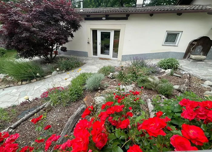 La Casina Di Oscar Ad Ao Vill Combe Vda Quart 0014 아파트 *